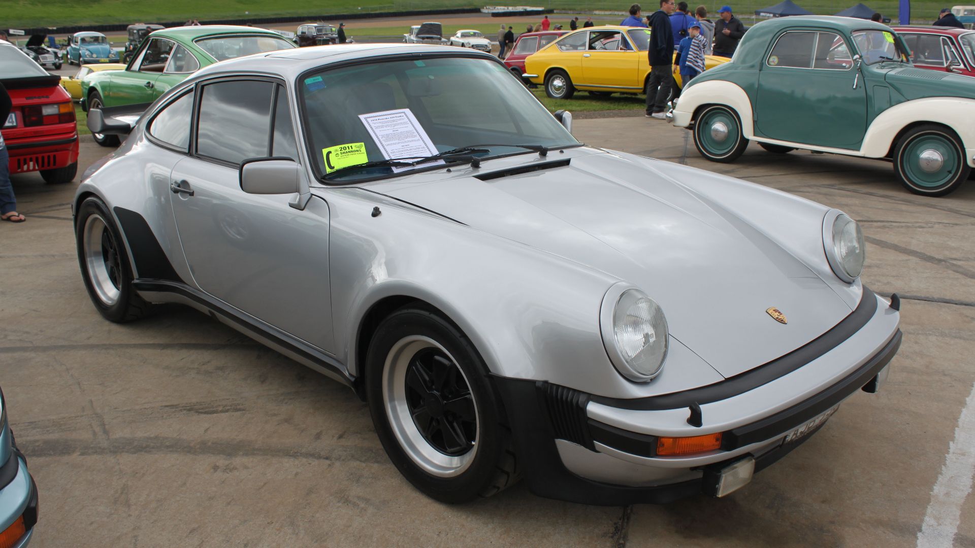 File:Porsche 930 Turbo (15895069001).jpg