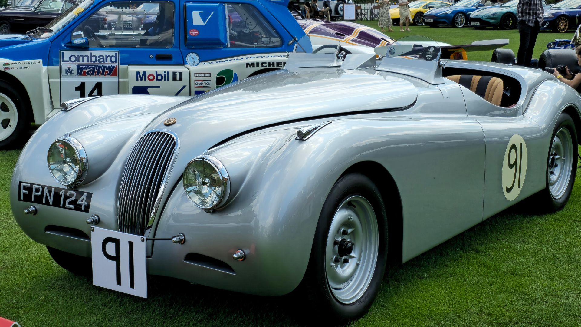 File:1951 Jaguar XK120 3.jpg