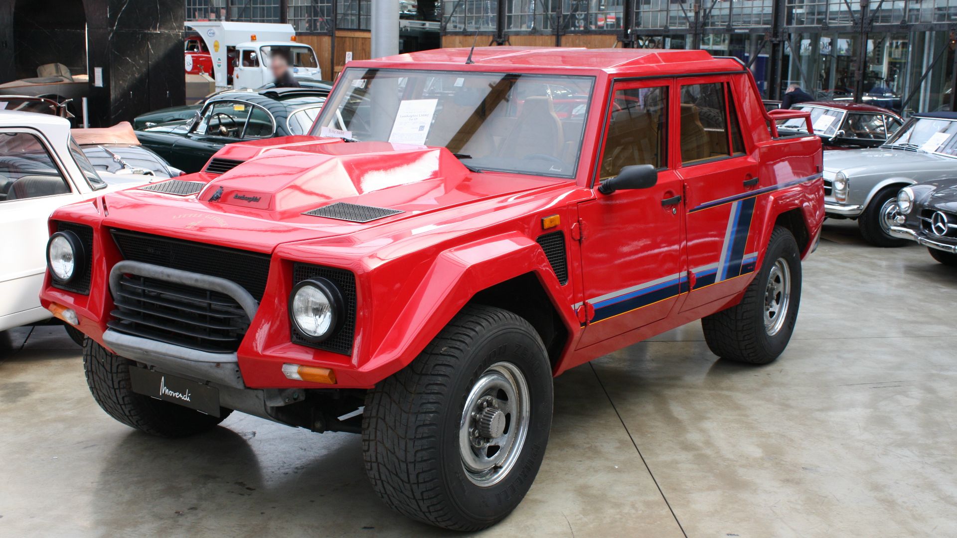 File:Lamborghini LM002 Gen1 Type129 1986-1993 1988 frontleft 2013-03-17 U.JPG