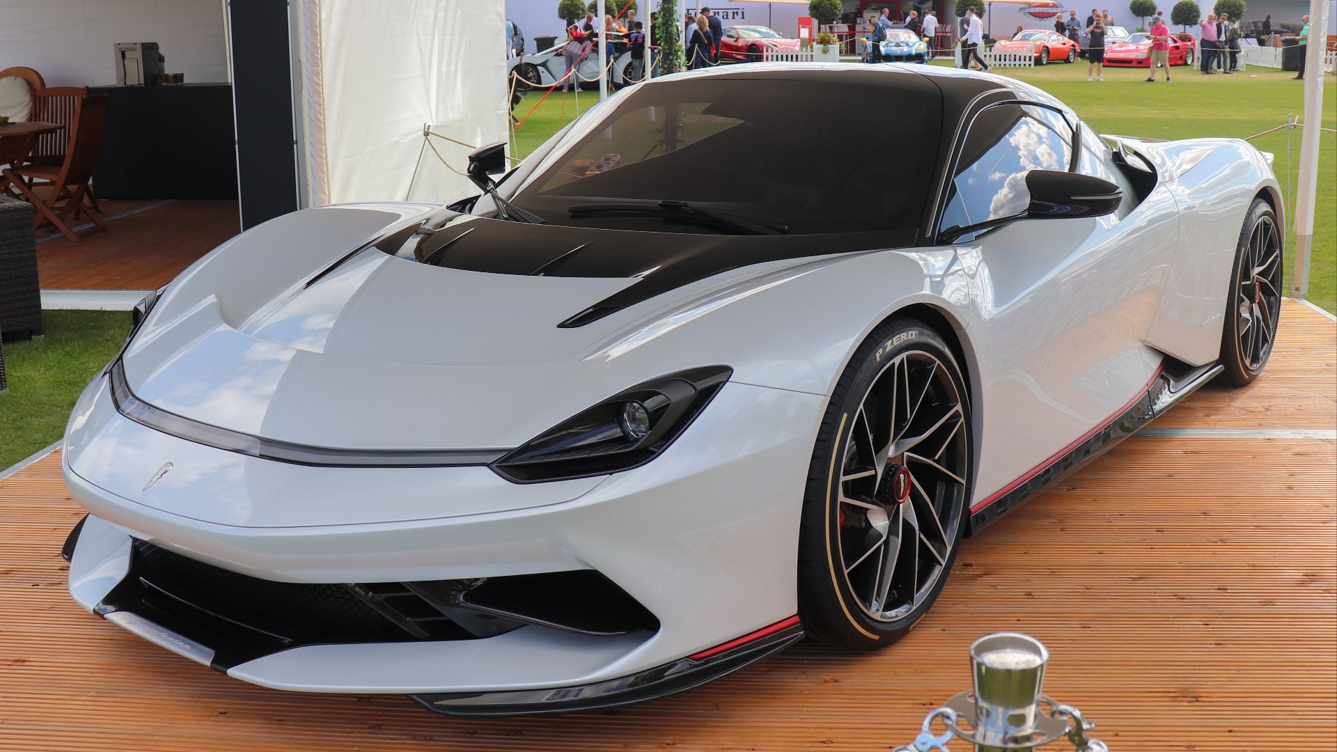 File:2019 Automobili Pininfarina Battista Front.jpg