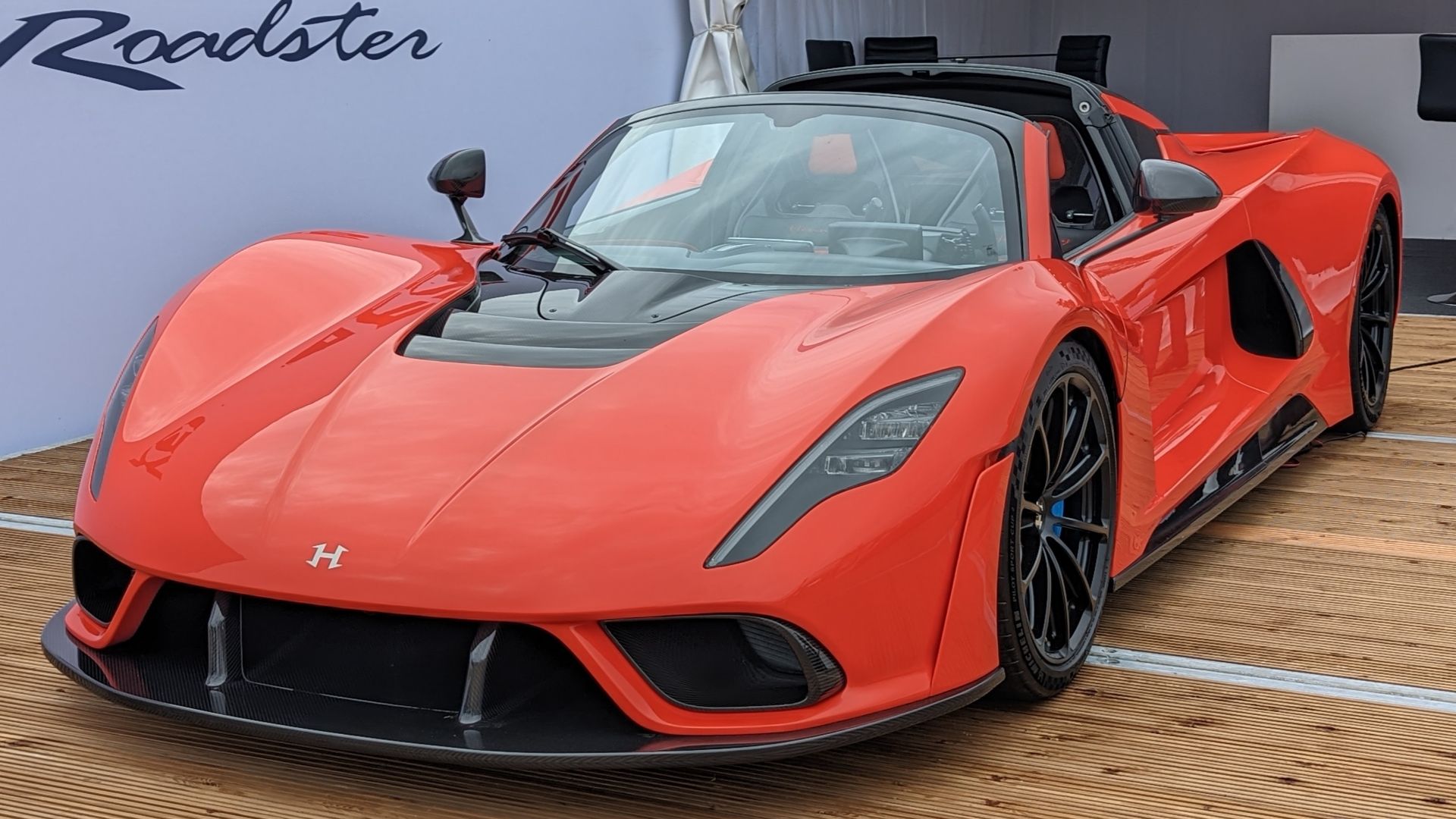 File:2022 Hennessey Venom F5 Roadster 2.jpg