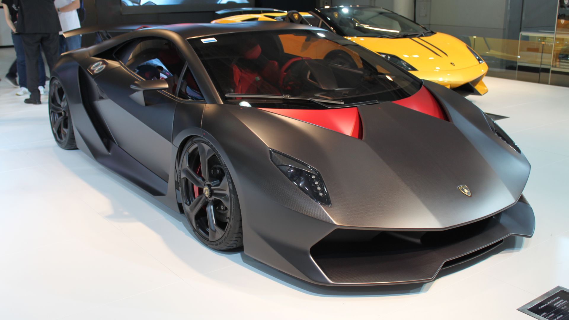 File:Lamborghini Sesto Elemento (16107850781).jpg