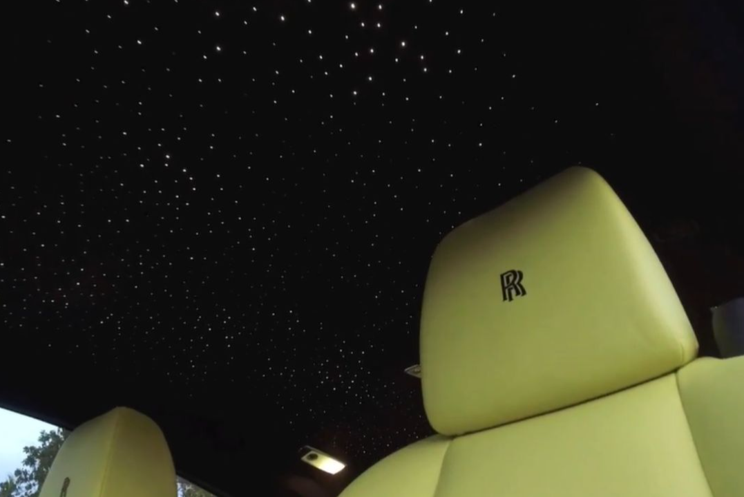 Rolls-Royce Night-Time View