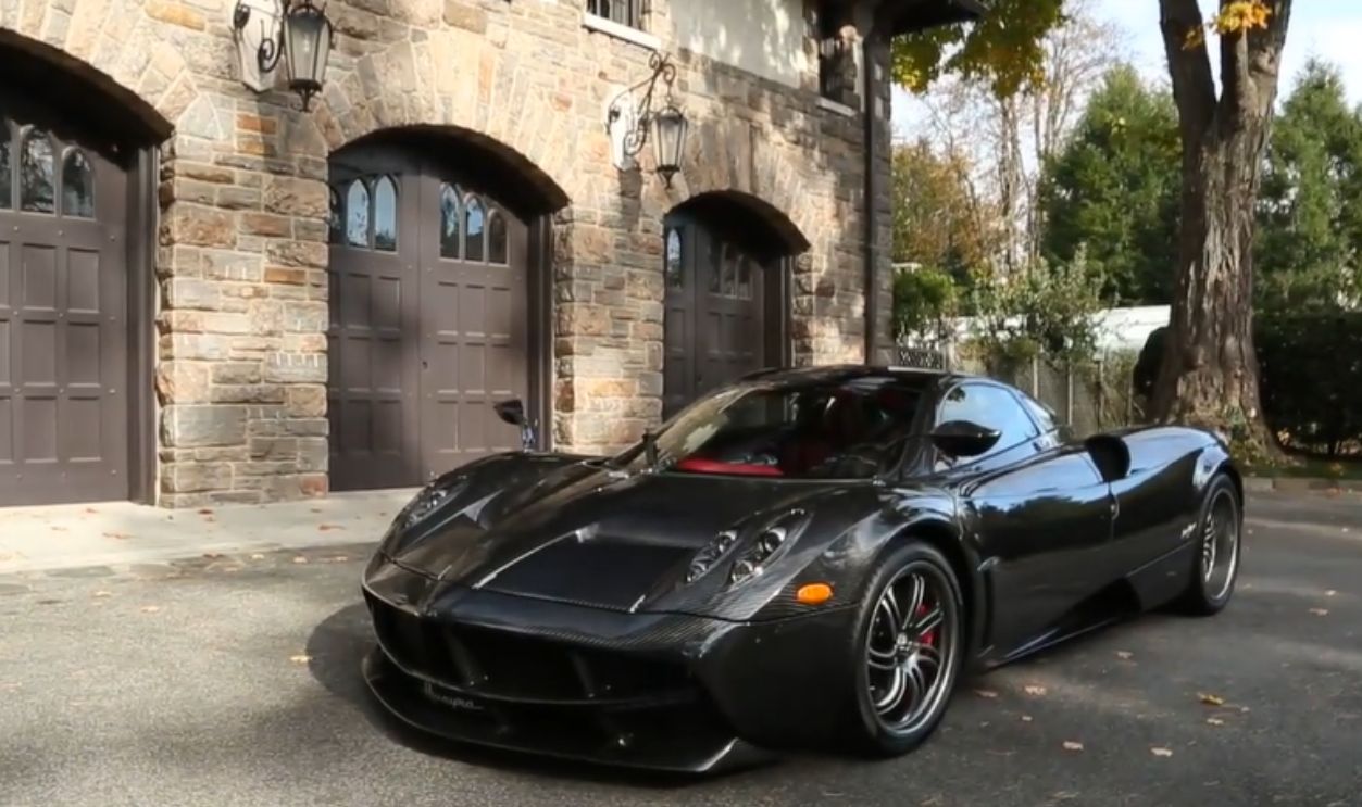 Pagani Carbon Fibre Body