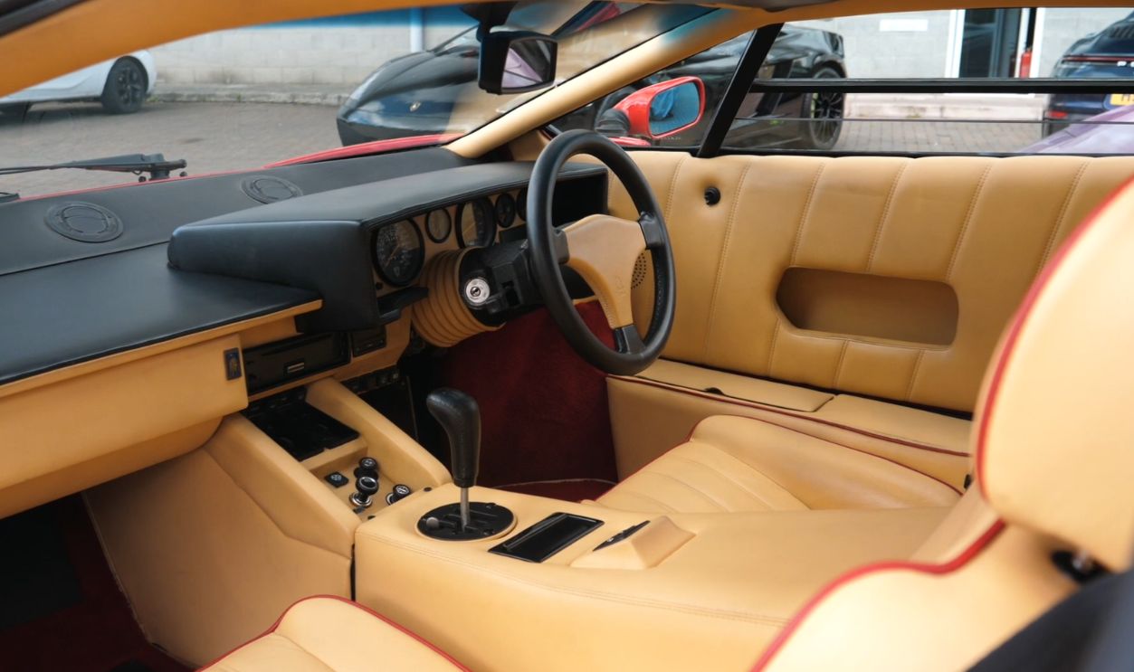 Lamborghini Countach 25th Anniversary