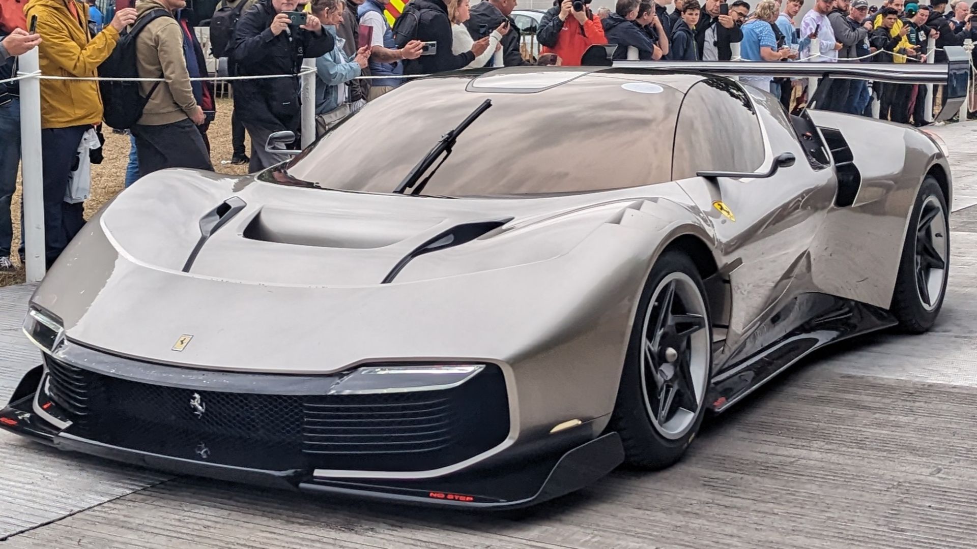 File:2023 Ferrari KC23 1.jpg