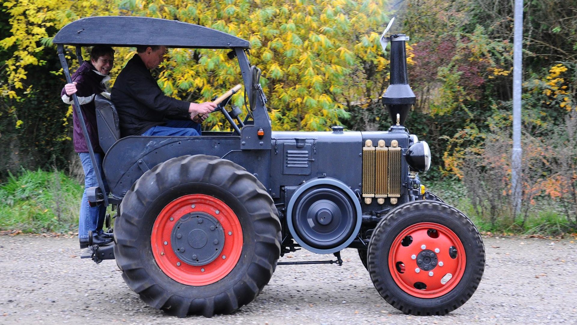 File:Lanz Bulldog d7506-2.jpg