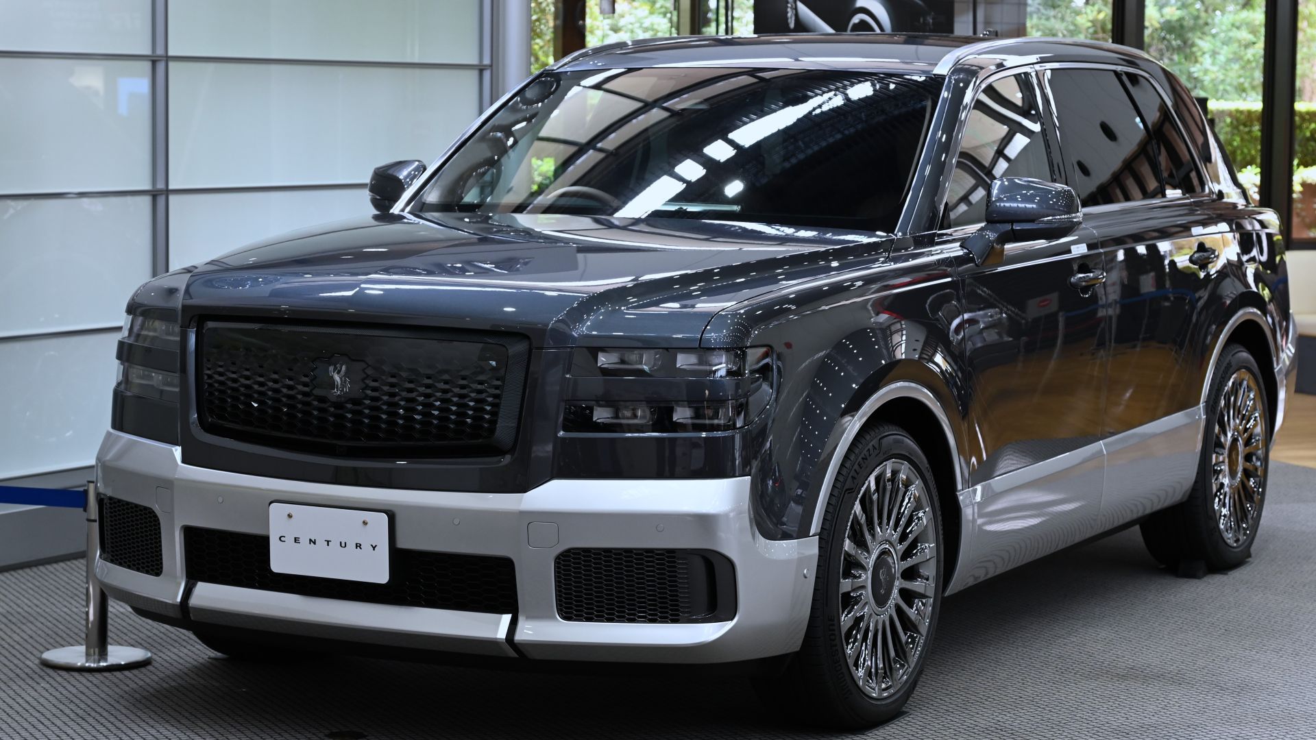 File:2023 Toyota Century.jpg