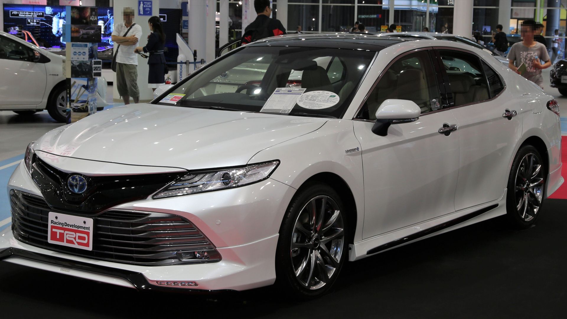 File:2017 Toyota Camry TRD.jpg