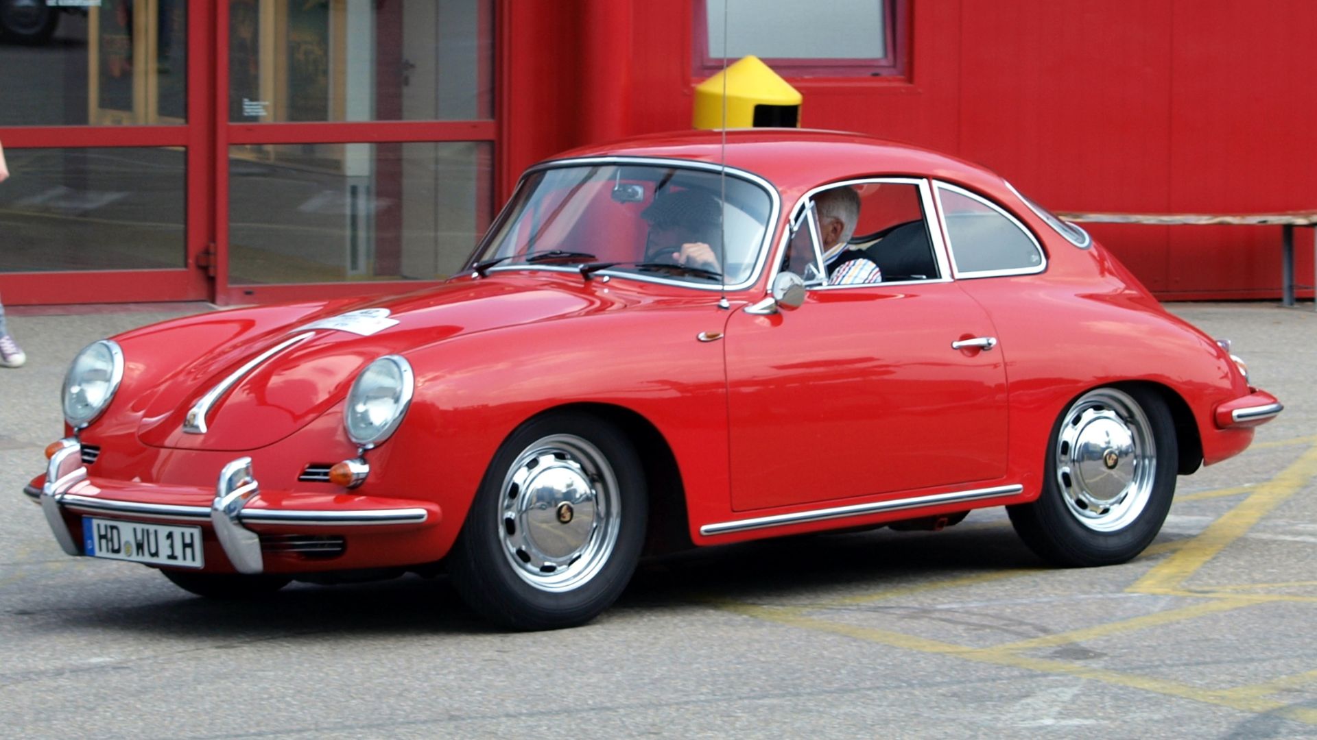 File:Porsche 356 Coupe (1964) p1.JPG