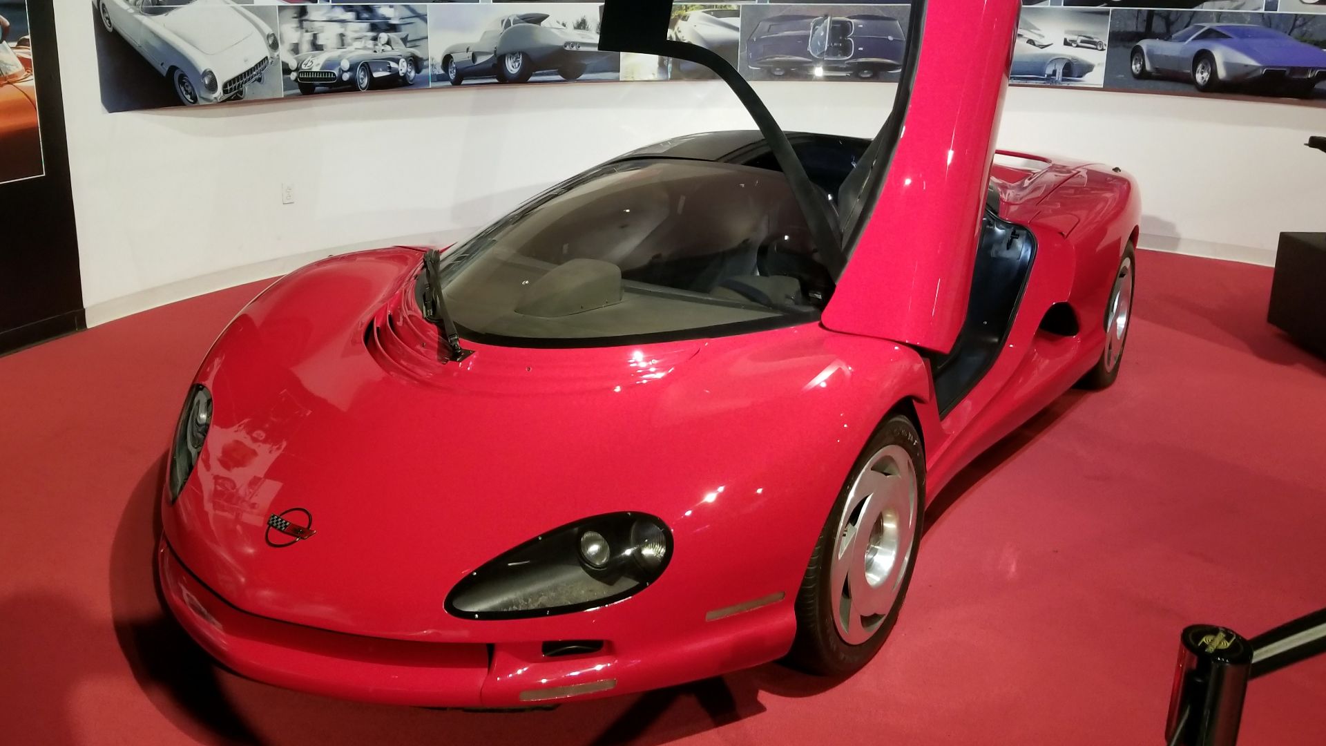 File:1986 Chevrolet Corvette Indy Concept - Front View.jpg