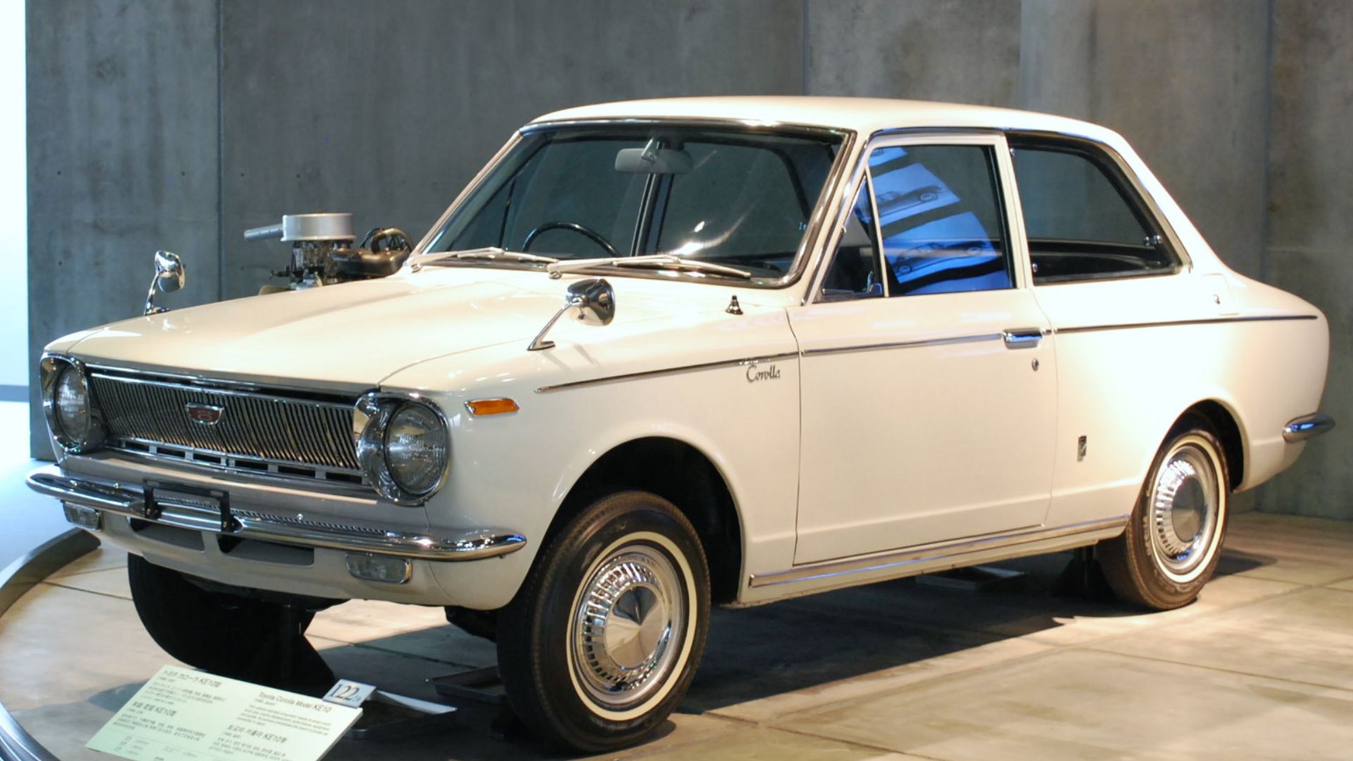 File:1966 Toyota Corolla 01.jpg