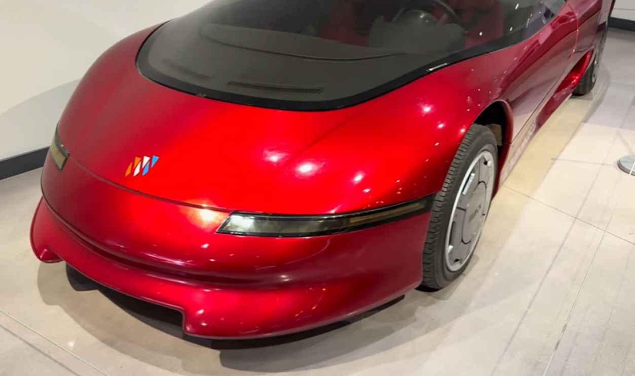 Buick Goes Wild: Buick Wildcat (1985)