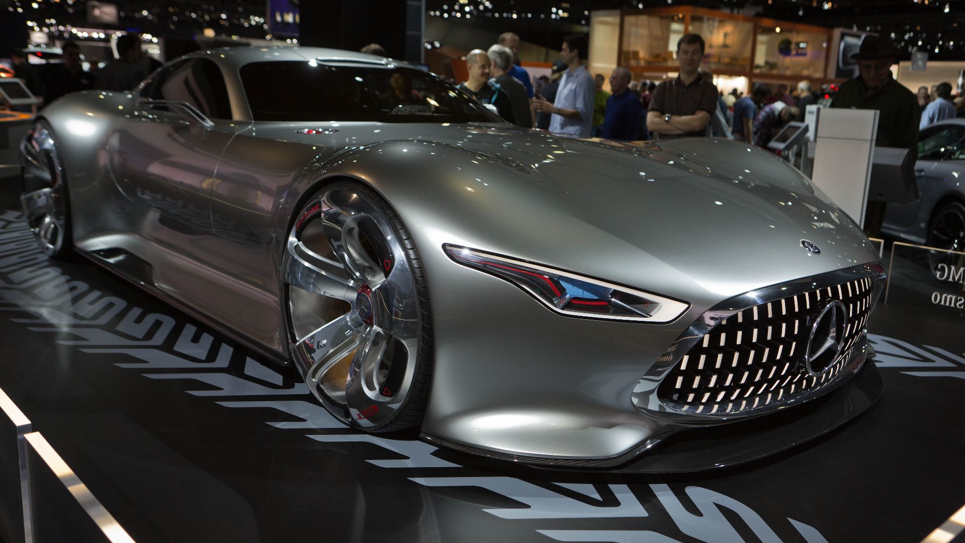 File:Mercedes-Benz AMG Vision Gran Turismo front-right 2013 LA Auto Show.jpg