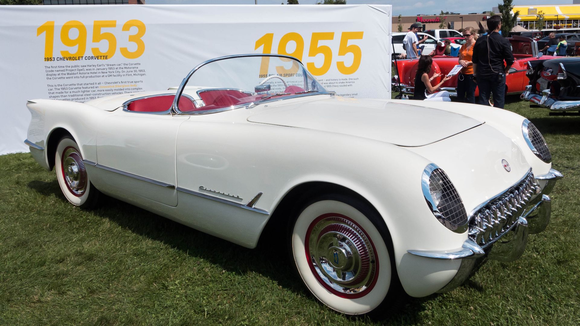 File:1953 Chevrolet Corvette Convertible (14835987967).jpg