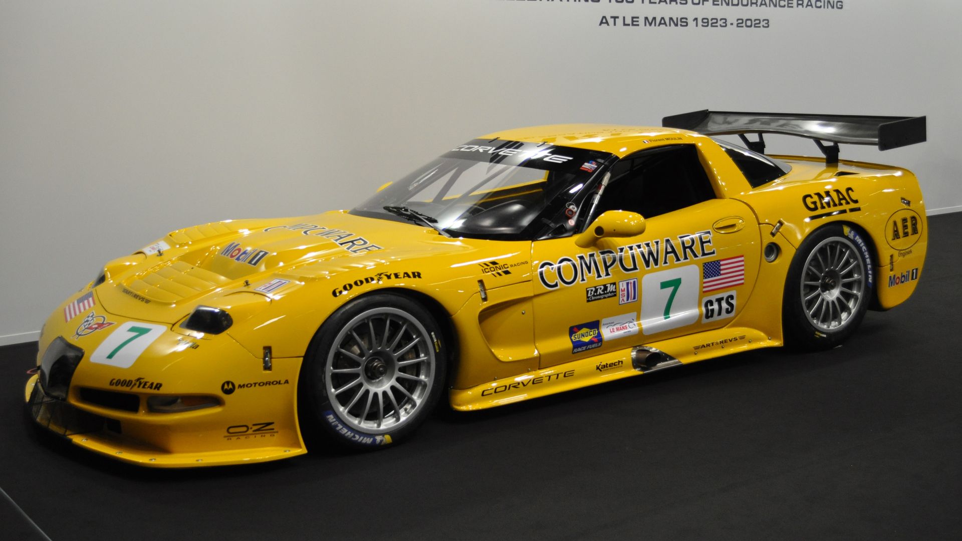 File:CHEVROLET CORVETTE C5-R RETROMOBILE 2023 (52683233300).jpg