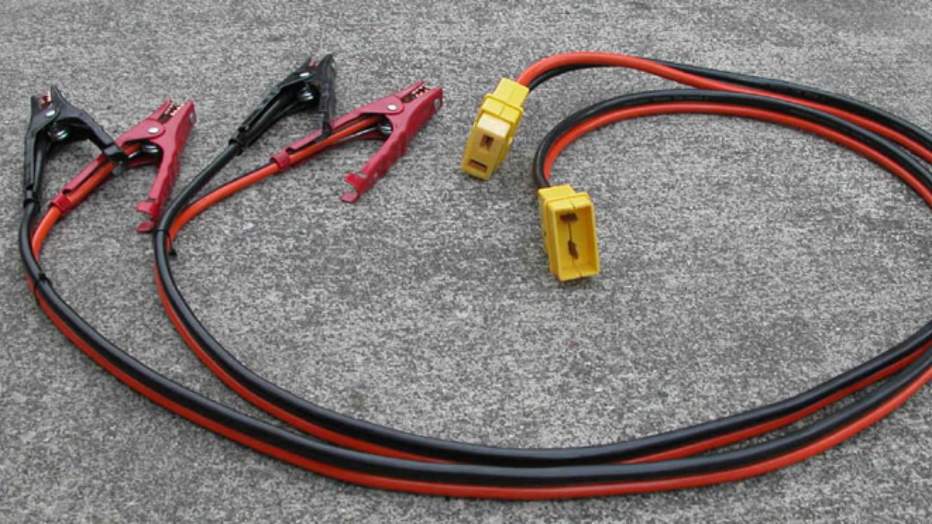 File:Jumper Cable-1.jpg