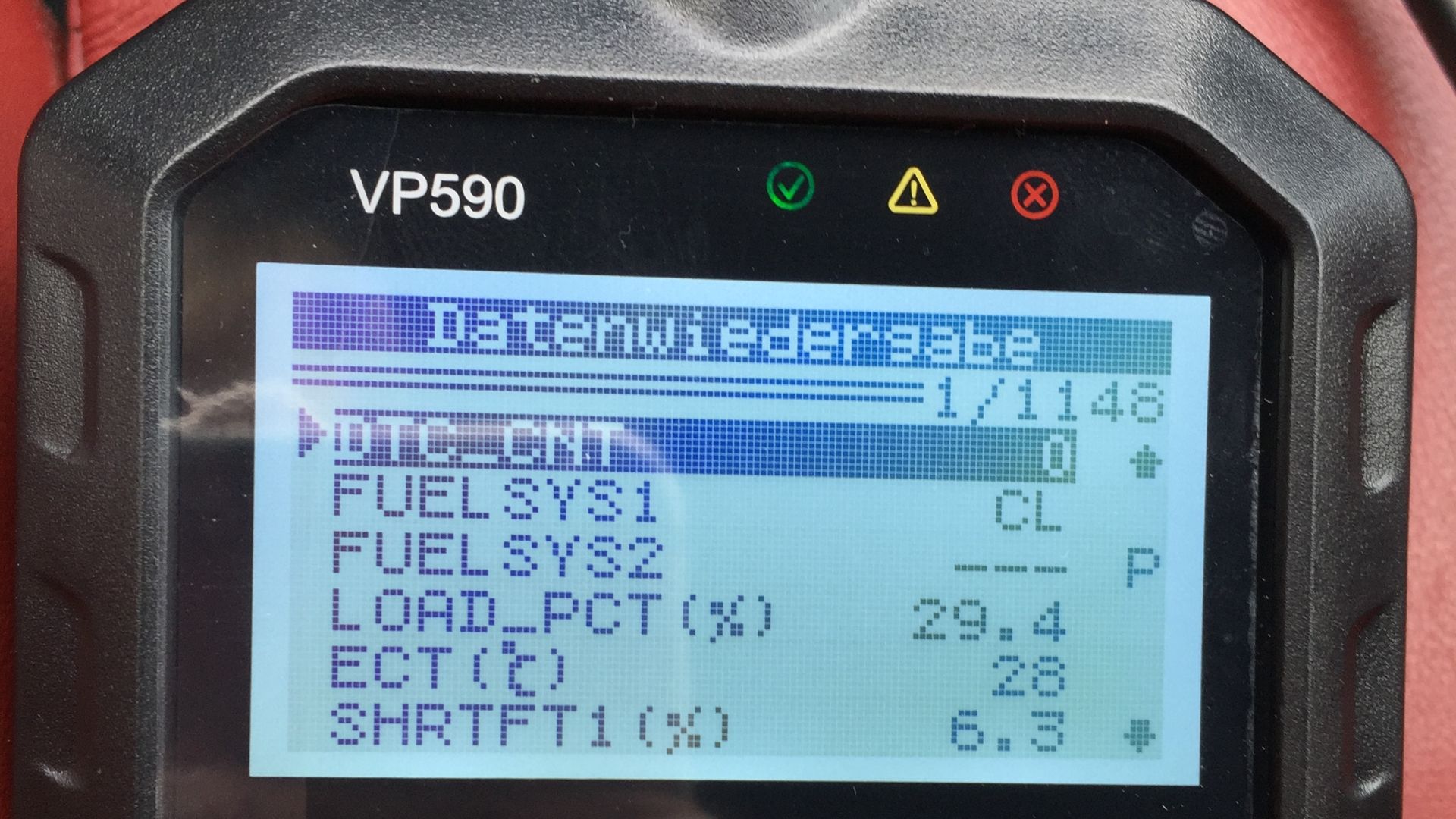 File:OBD2 Datenanzeigee.JPG