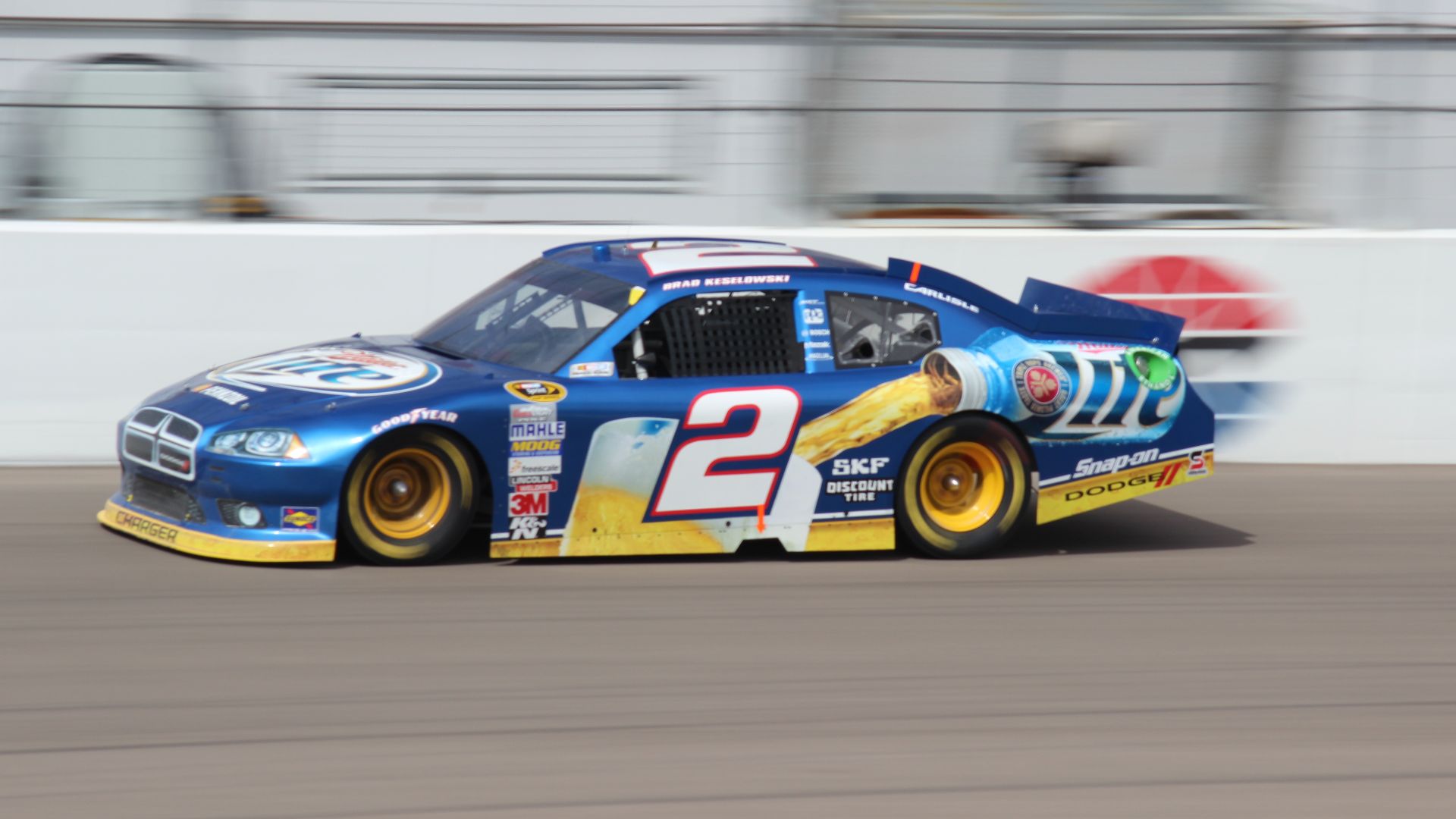 File:Brad Keselowski, 2012 Kobalt Tools 400.jpg