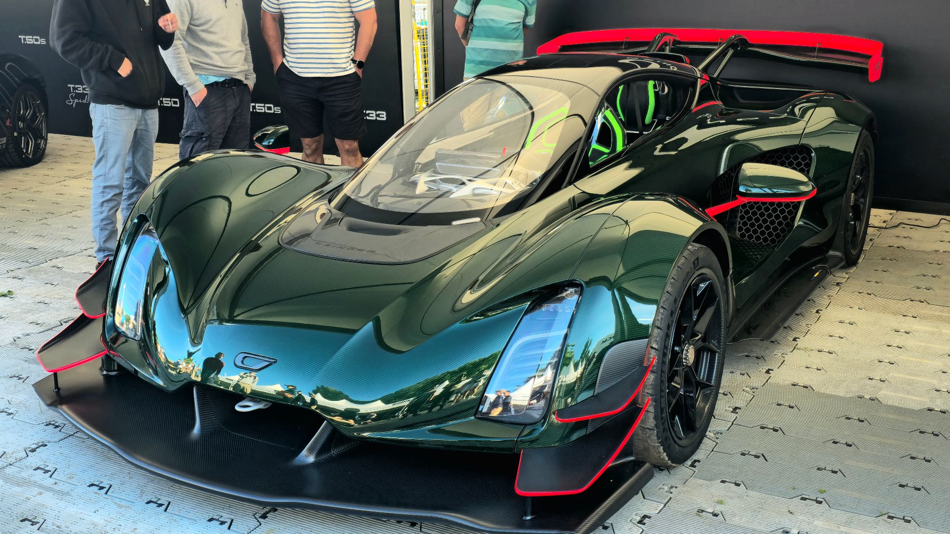 File:2024 Czinger 21C.jpg