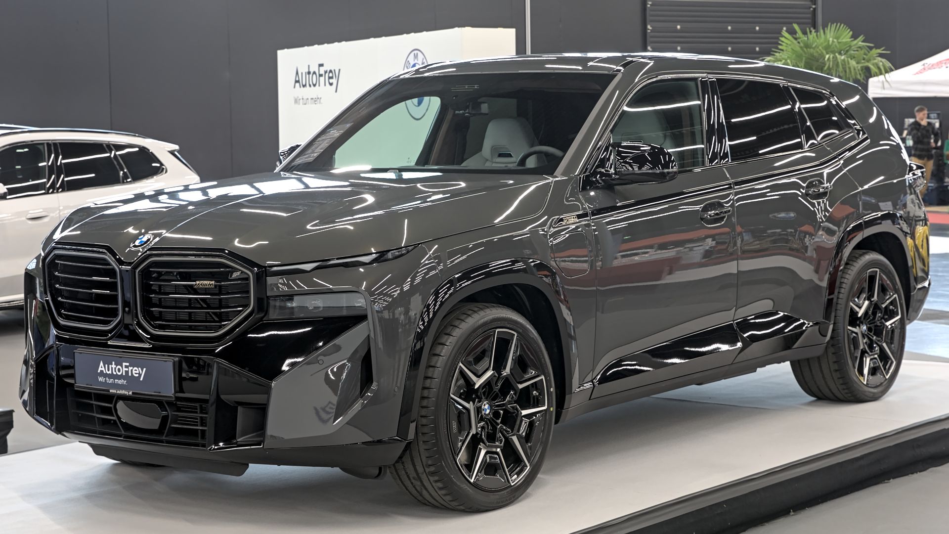 File:BMW XM 1X7A6874.jpg