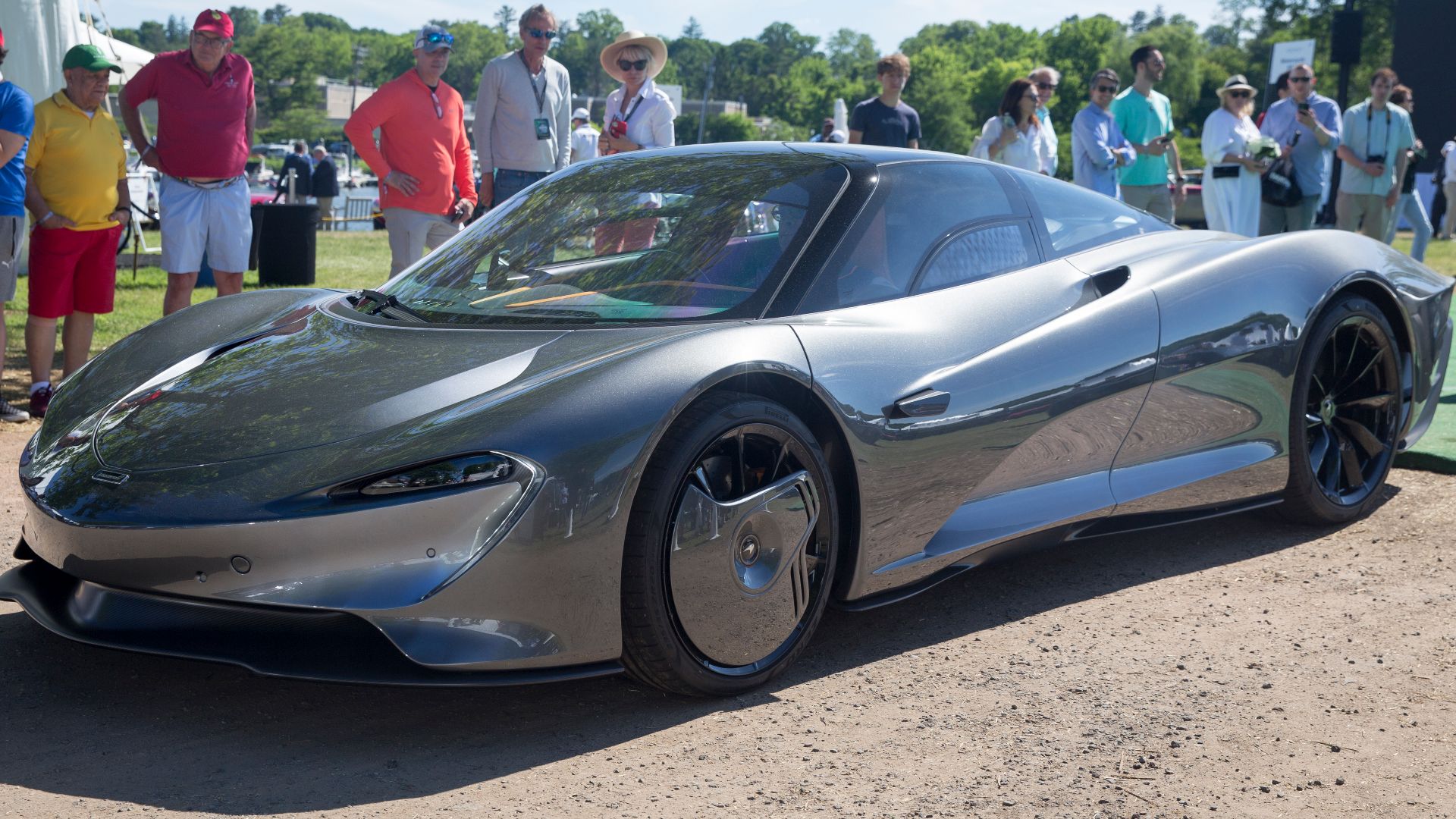 File:2020 McLaren Speedtail in Kilo Gray, front left (Greenwich 2022).jpg