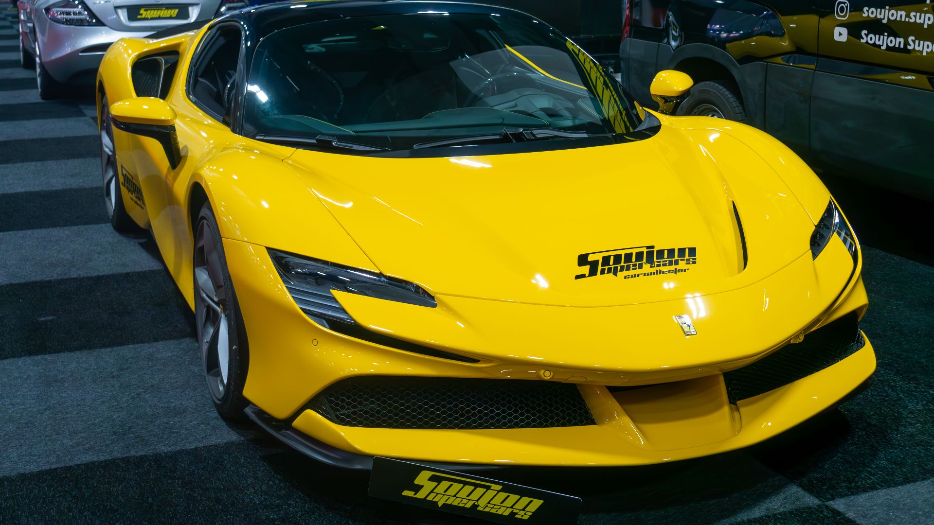 File:Ferrari SF90, BAS 24, Brussels (P1170486-RR).jpg