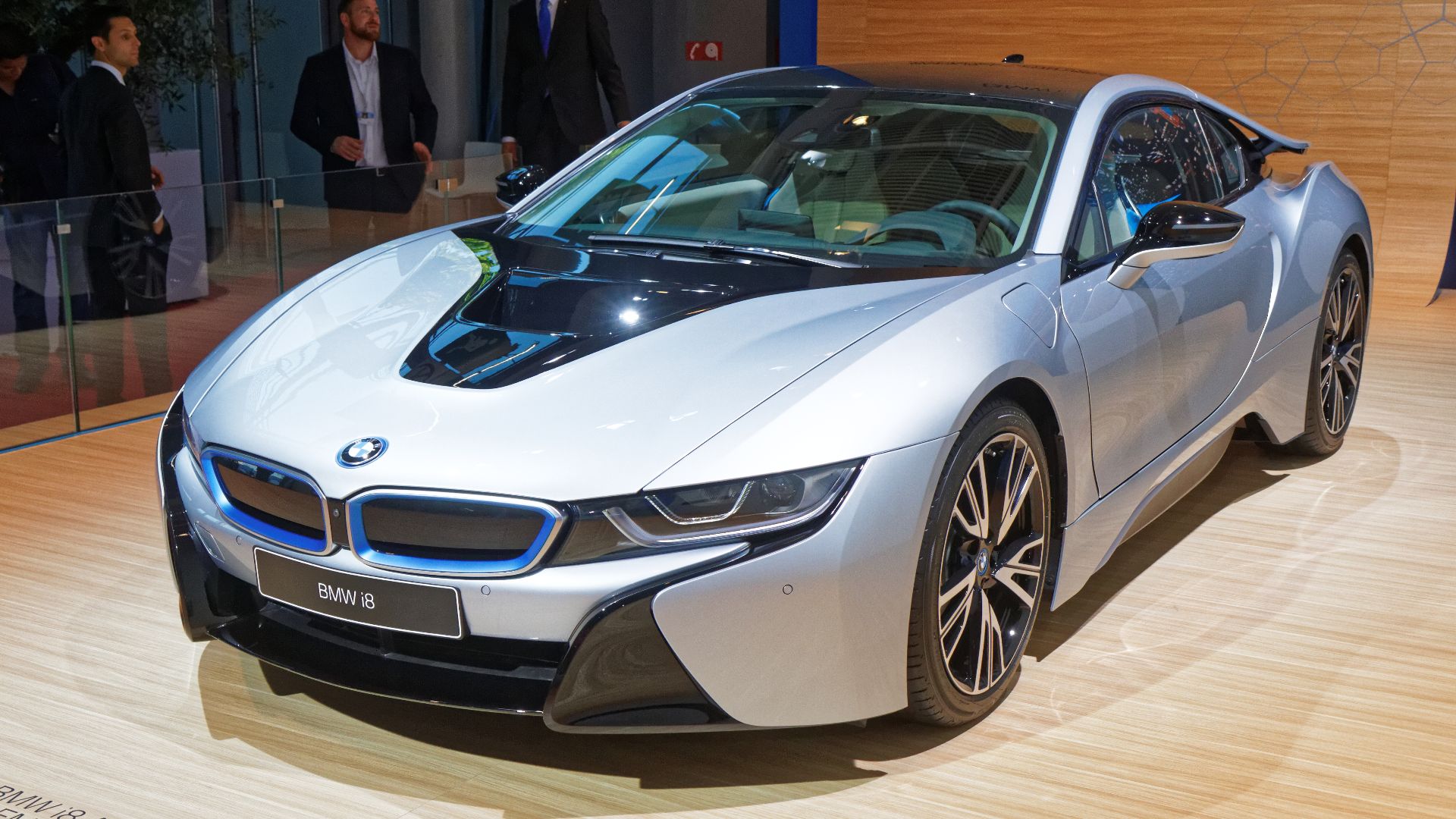 File:BMW i8 - Mondial de l'Automobile de Paris 2014 - 002.jpg