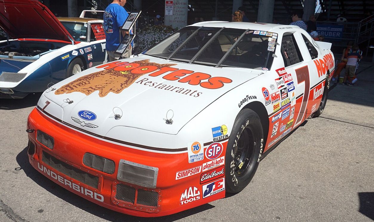 The 1992 Ford Thunderbird