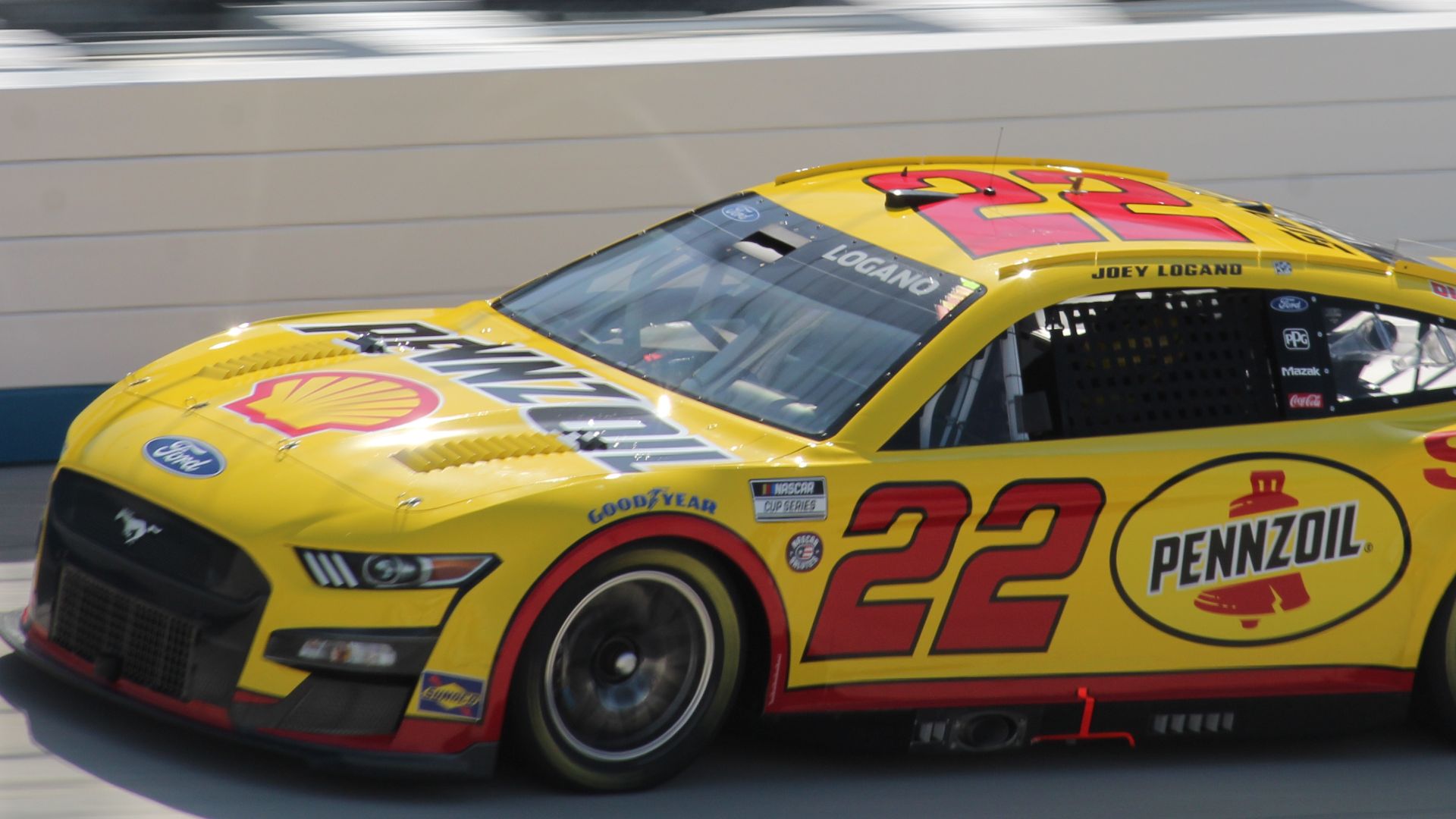 File:Joey logano (52044865222).jpg