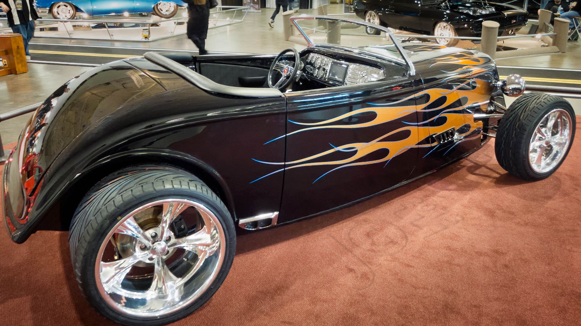 File:1933 Ford Roadster (8583713847).jpg