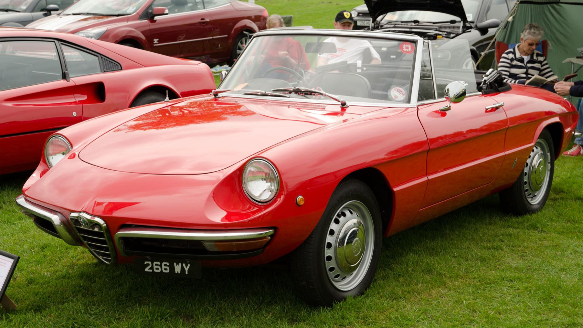 File:Alfa Romeo Spider Junior 1300 (1968) (14260594357).jpg