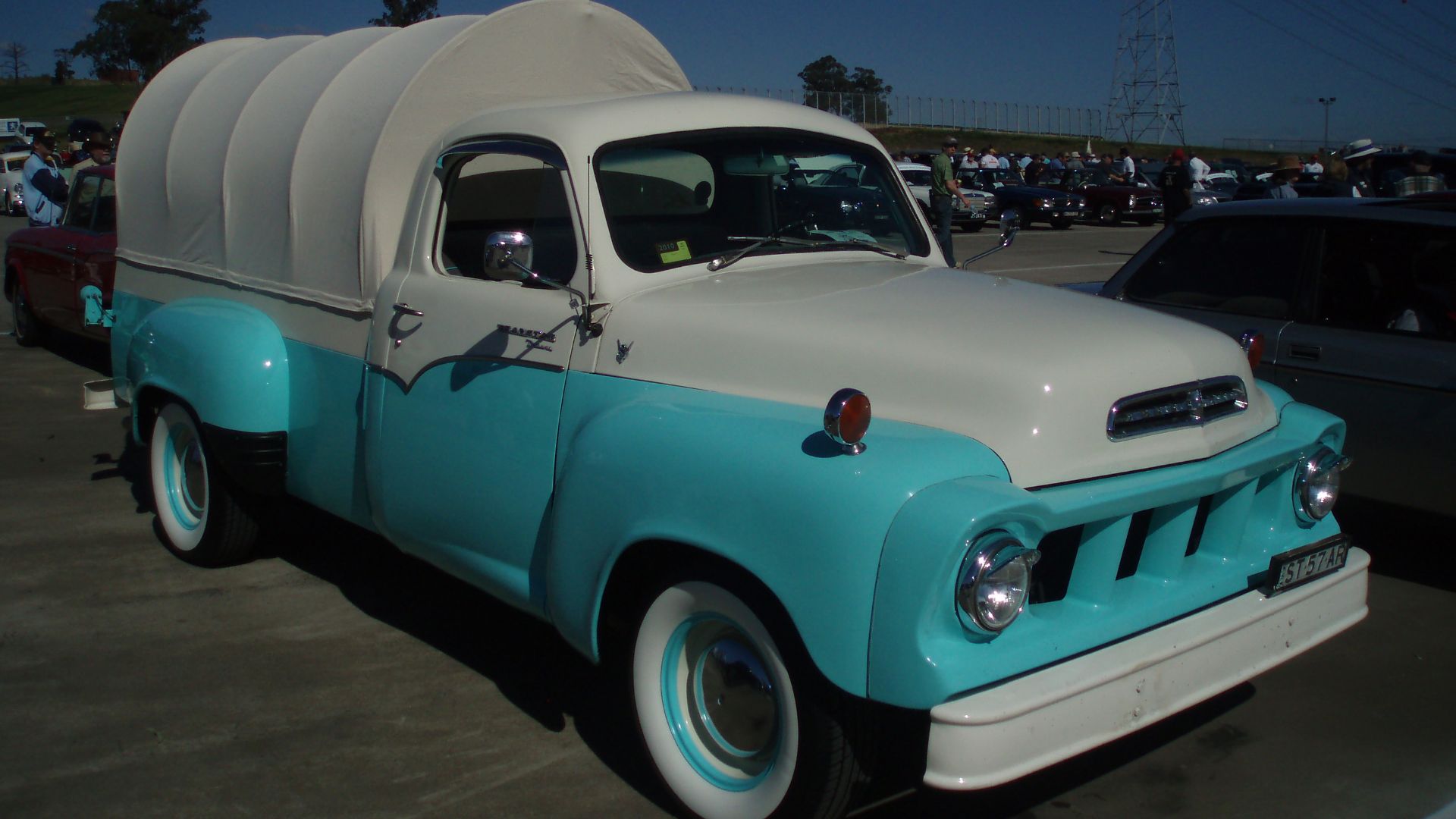 File:1957 Studebaker Transtar Deluxe V8 pick up (5080337711).jpg