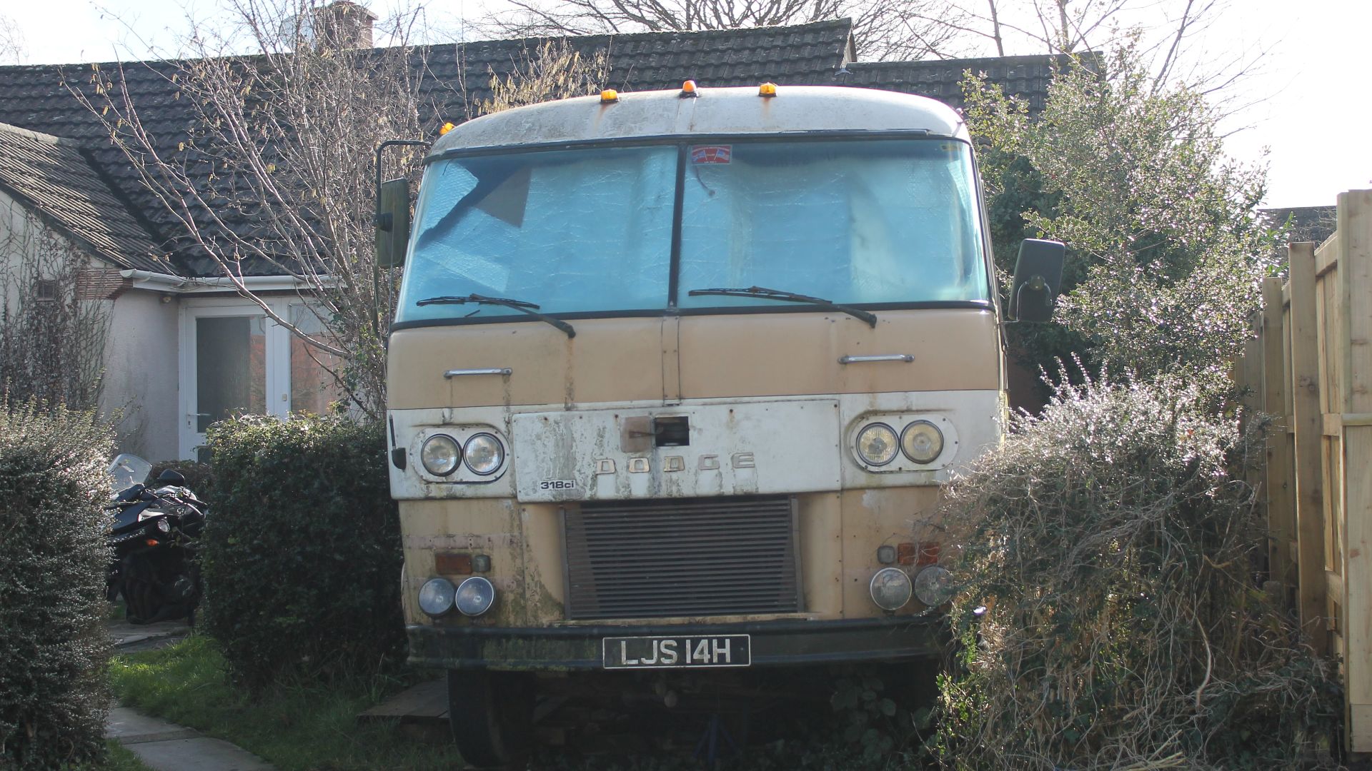 File:1970 Dodge Travco motorhome (12995815453).jpg
