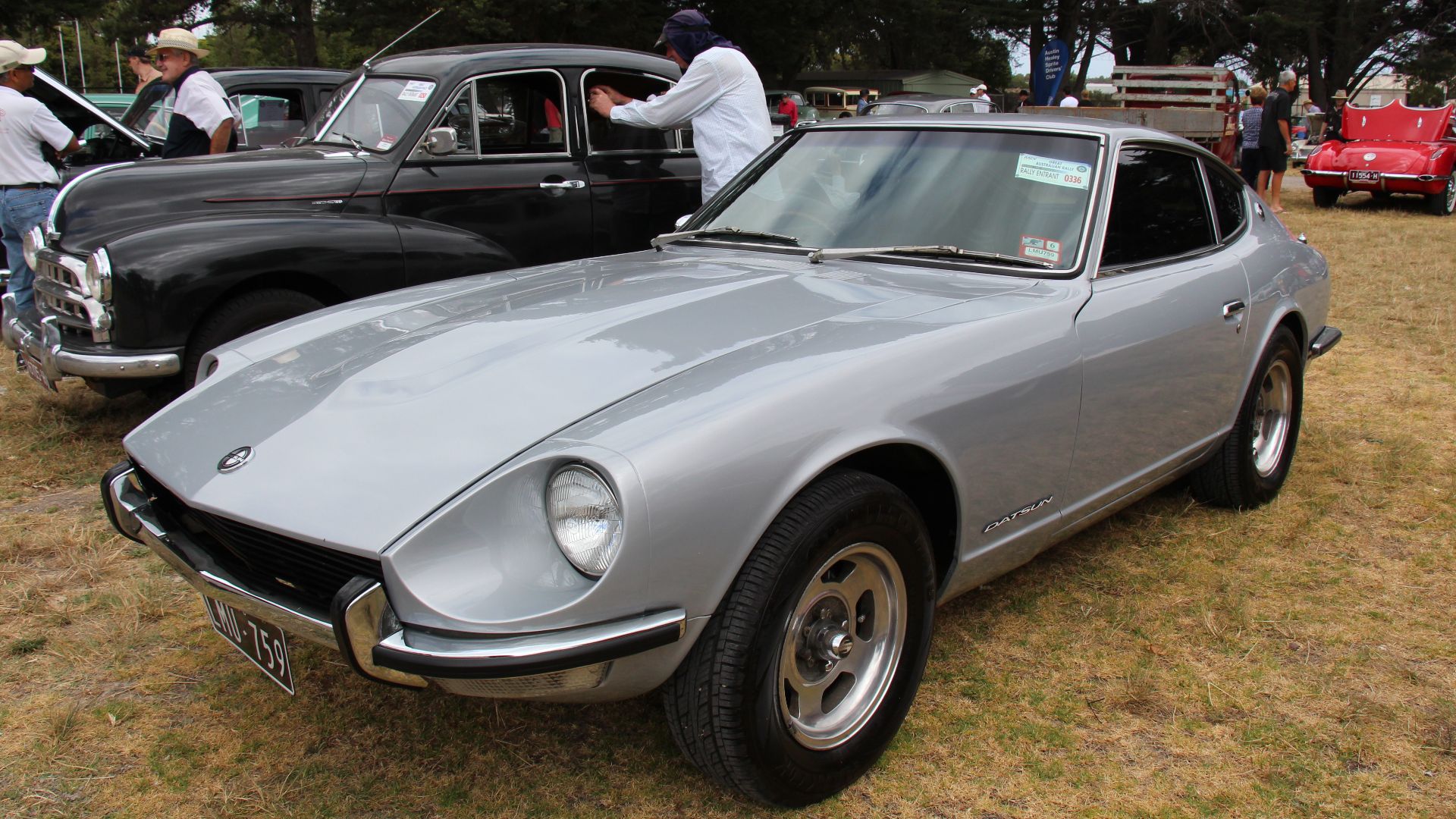 File:1972 Datsun 240Z Coupe (12942903204).jpg