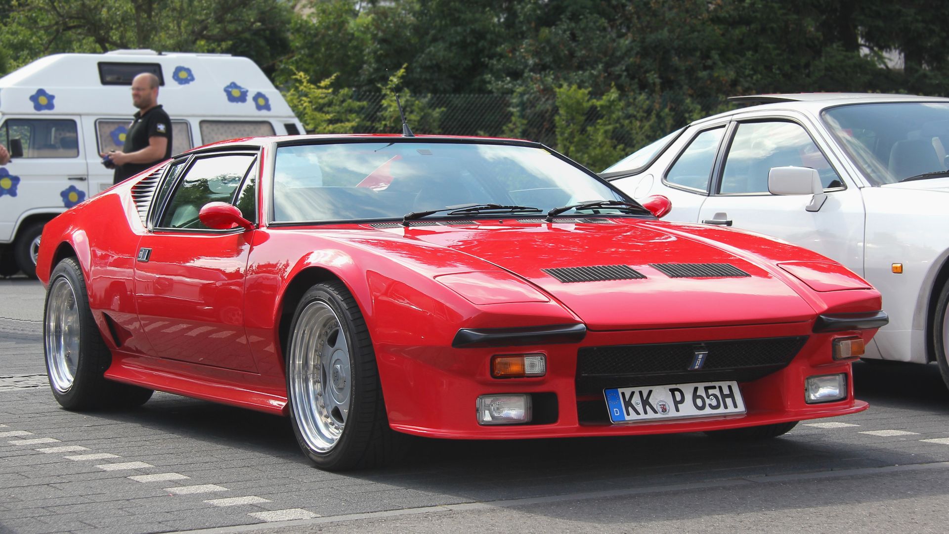 File:De Tomaso Pantera (Sp 2014-06-15b).JPG