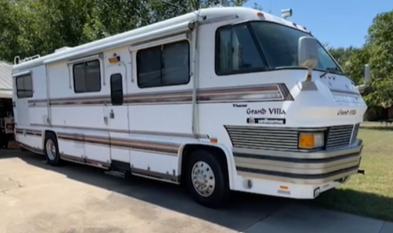 1988 Foretravel Grand Villa