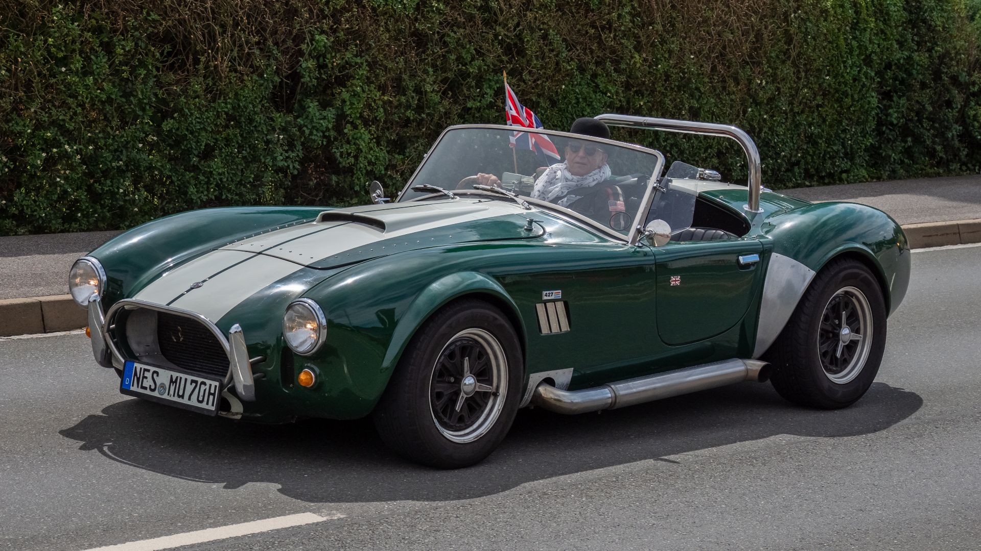 File:AC Shelby Cobra 427 Oldtimertreffen Ebern 2019 6200154.jpg
