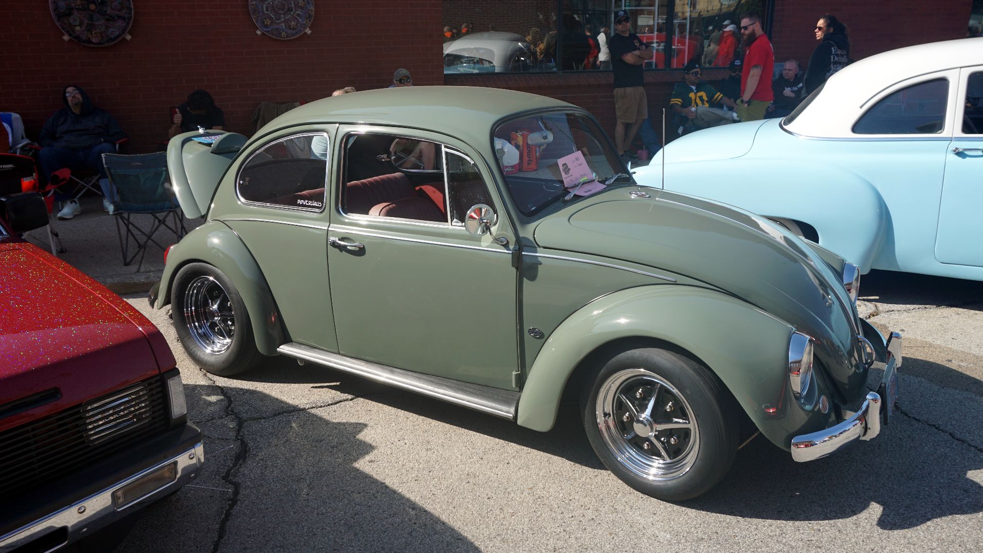 File:2024 Downtown West Allis Classic Car Show 64 (1967 Volkswagen Beetle).jpg