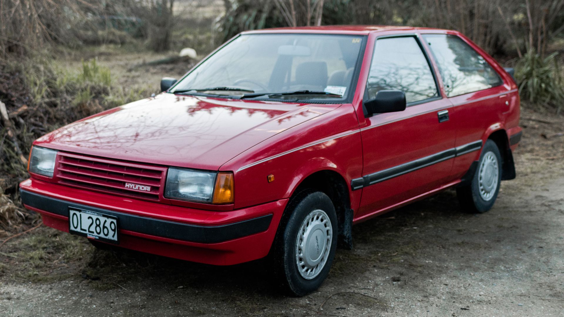 File:1989 Hyundai Excel GL Front Left.jpg
