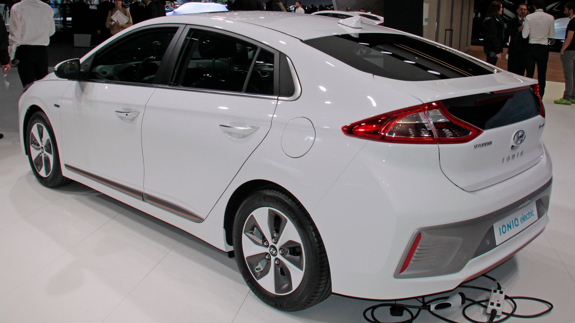 File:Hyundai Ioniq Electric (15).JPG