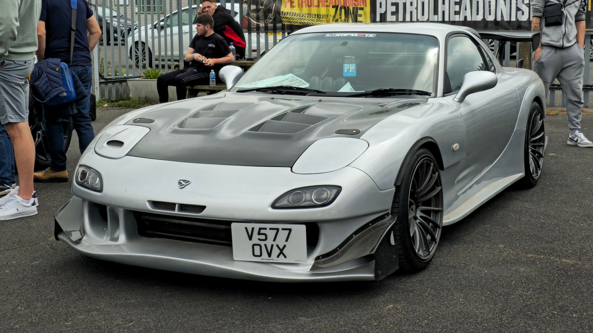 File:1999 Mazda RX-7.jpg