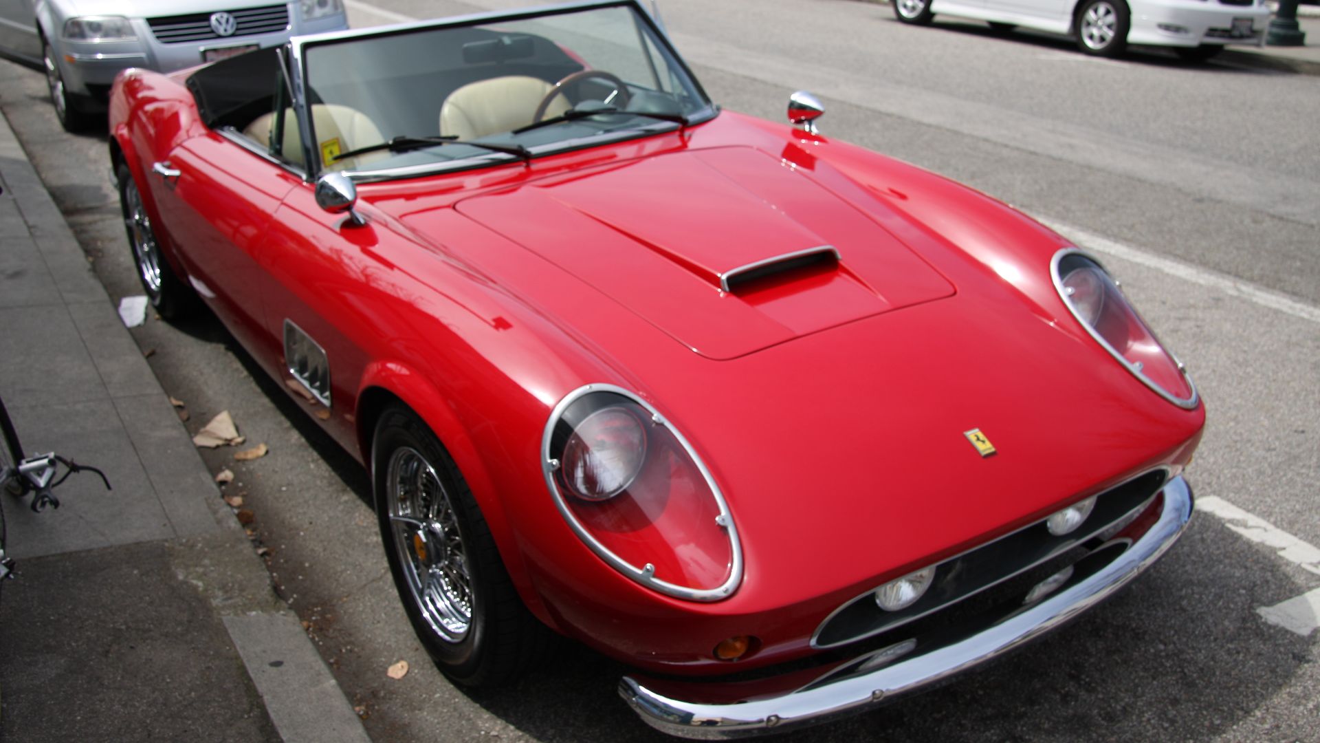 File:Ferrari 250 GT California Spyder Red.jpg