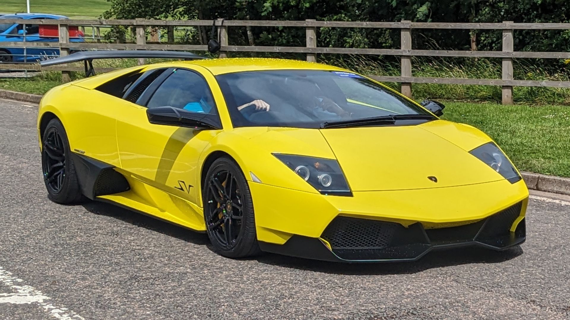 File:Lamborghini Murcielago SV (50894).jpg