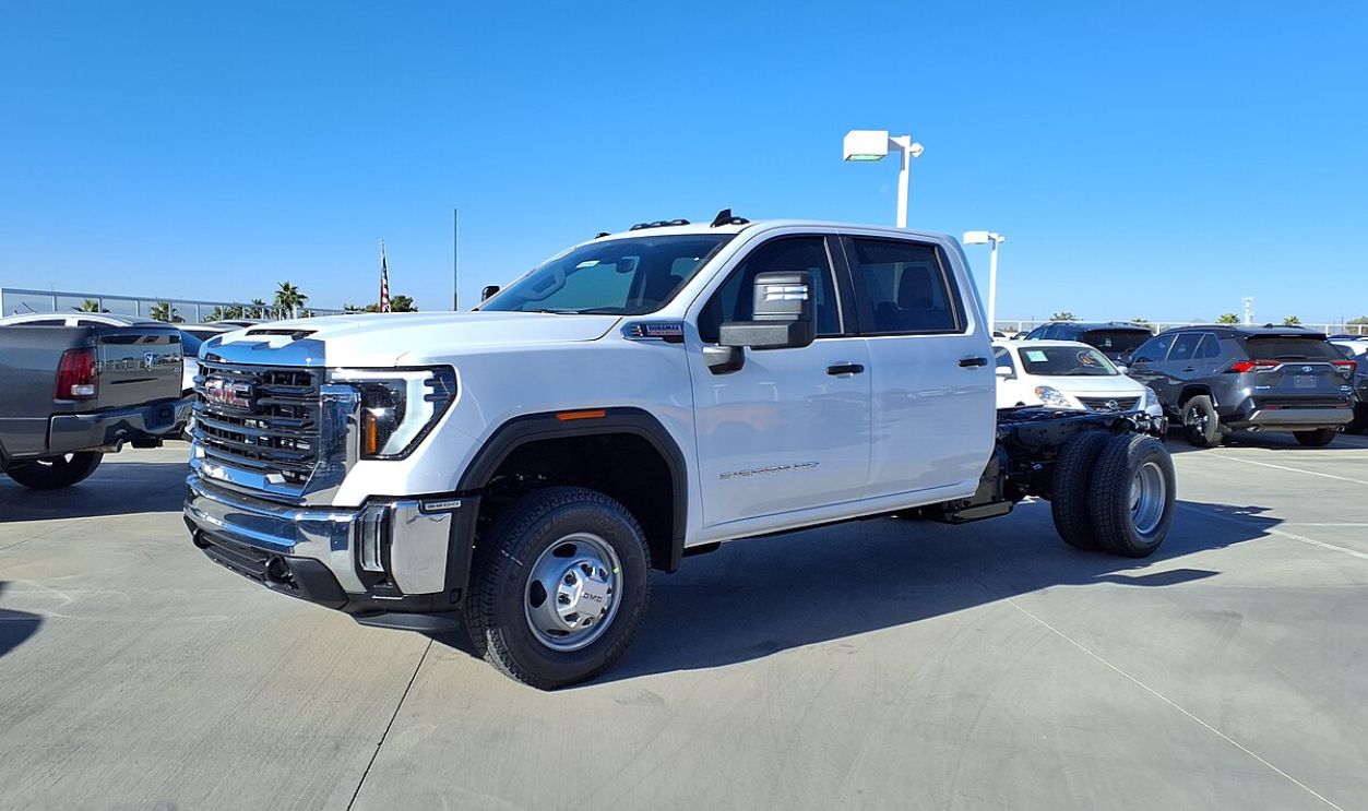 GMC Sierra 3500HD Pro