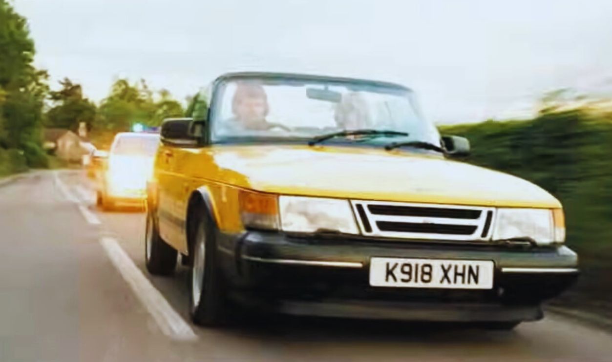 Screenshot from Hot Fuzz (2007)