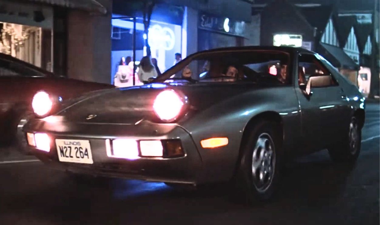 Screenshot from Risky Business (1983)