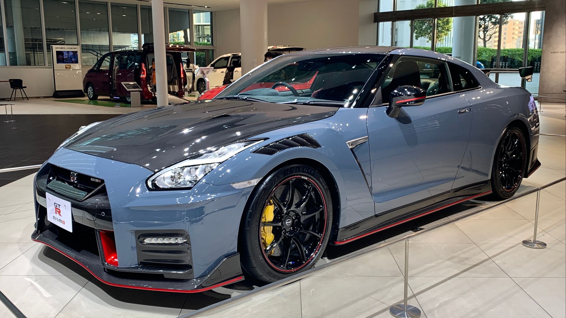 File:Nissan GT-R Nismo (R35), 2022, front.jpg