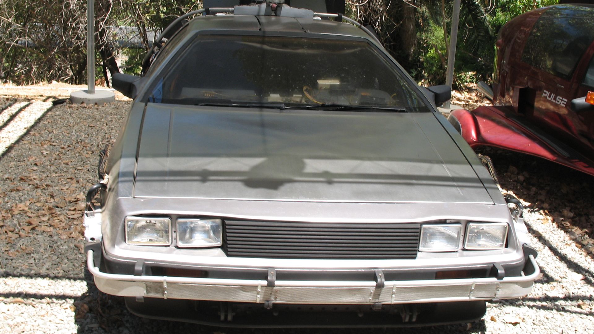 File:Back to the Future DeLorean.jpg