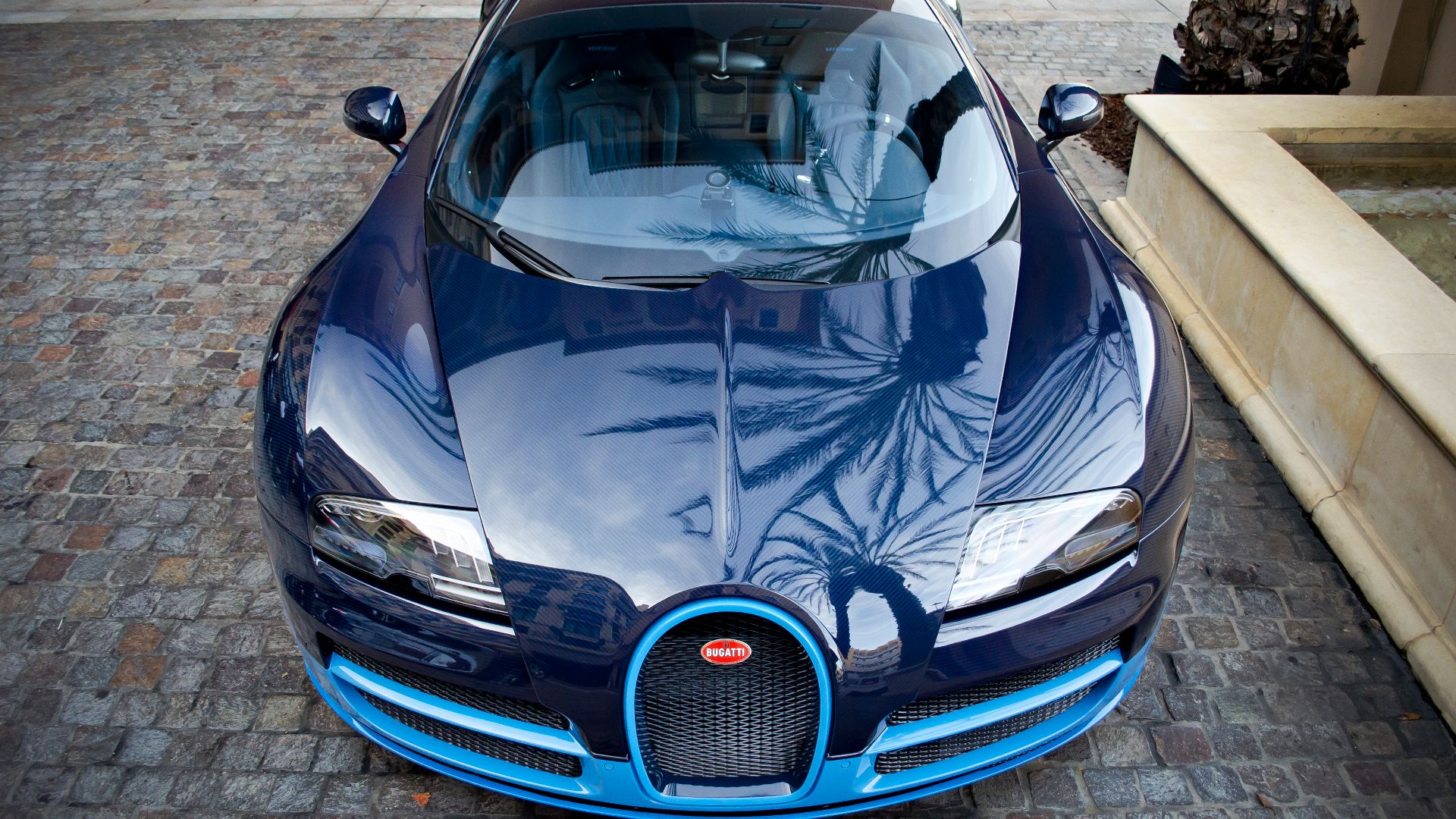File:Blue Bugatti Veyron Grand Sport Vitesse (11921658614).jpg